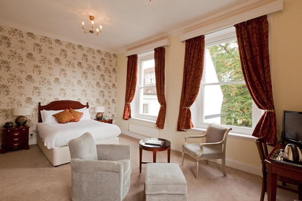 The Thomas Paine Hotel Thetford Esterno foto