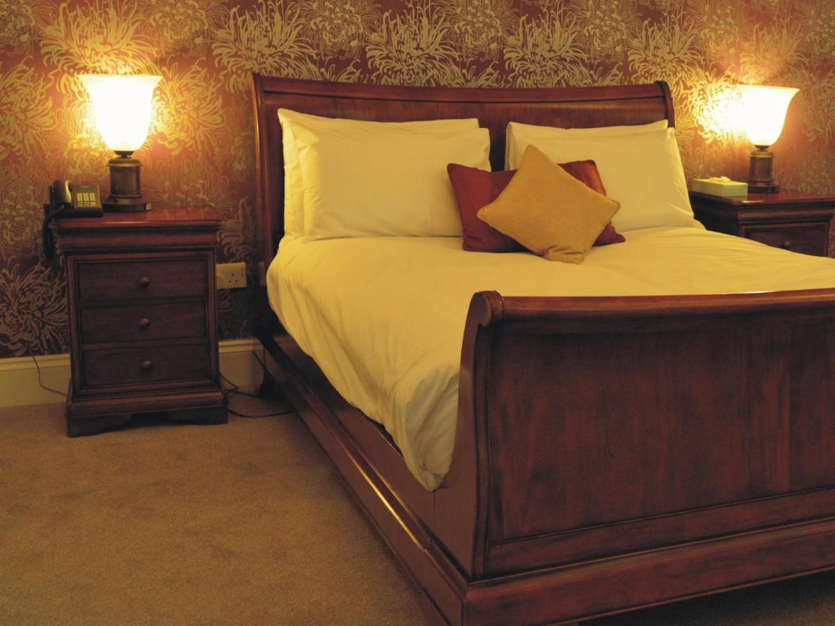The Thomas Paine Hotel Thetford Esterno foto