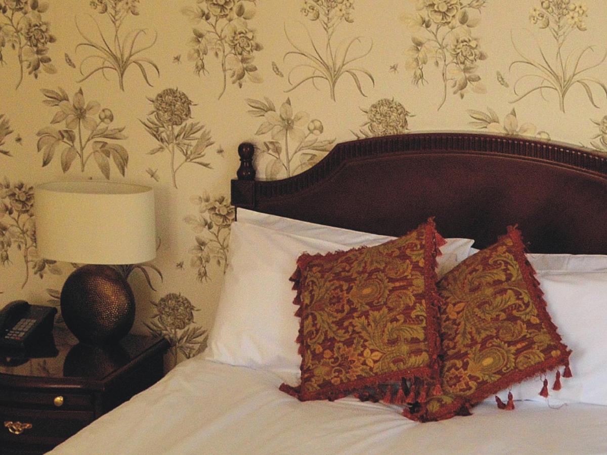 The Thomas Paine Hotel Thetford Esterno foto